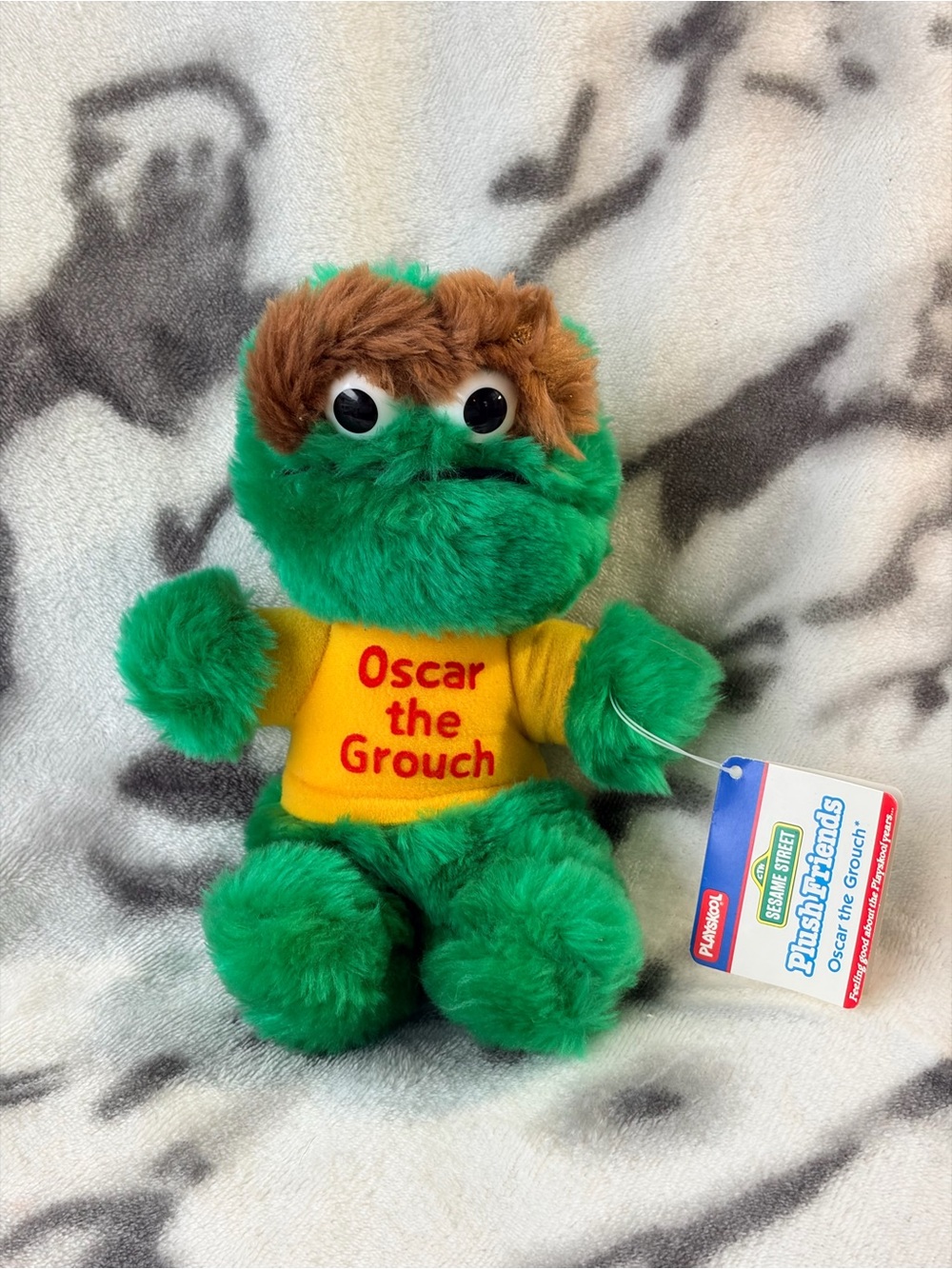 Vintage 1983 Playskool Oscar the Grouch 8” Plush Toy/NWT/New Old Stock